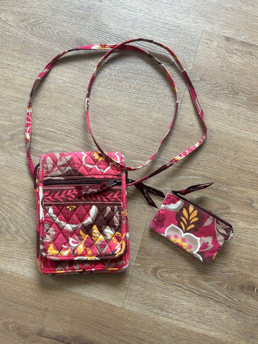 Retired Vera Bradley Carnaby Mini Hipster Crossbody Messenger Bag + Zip ID Case